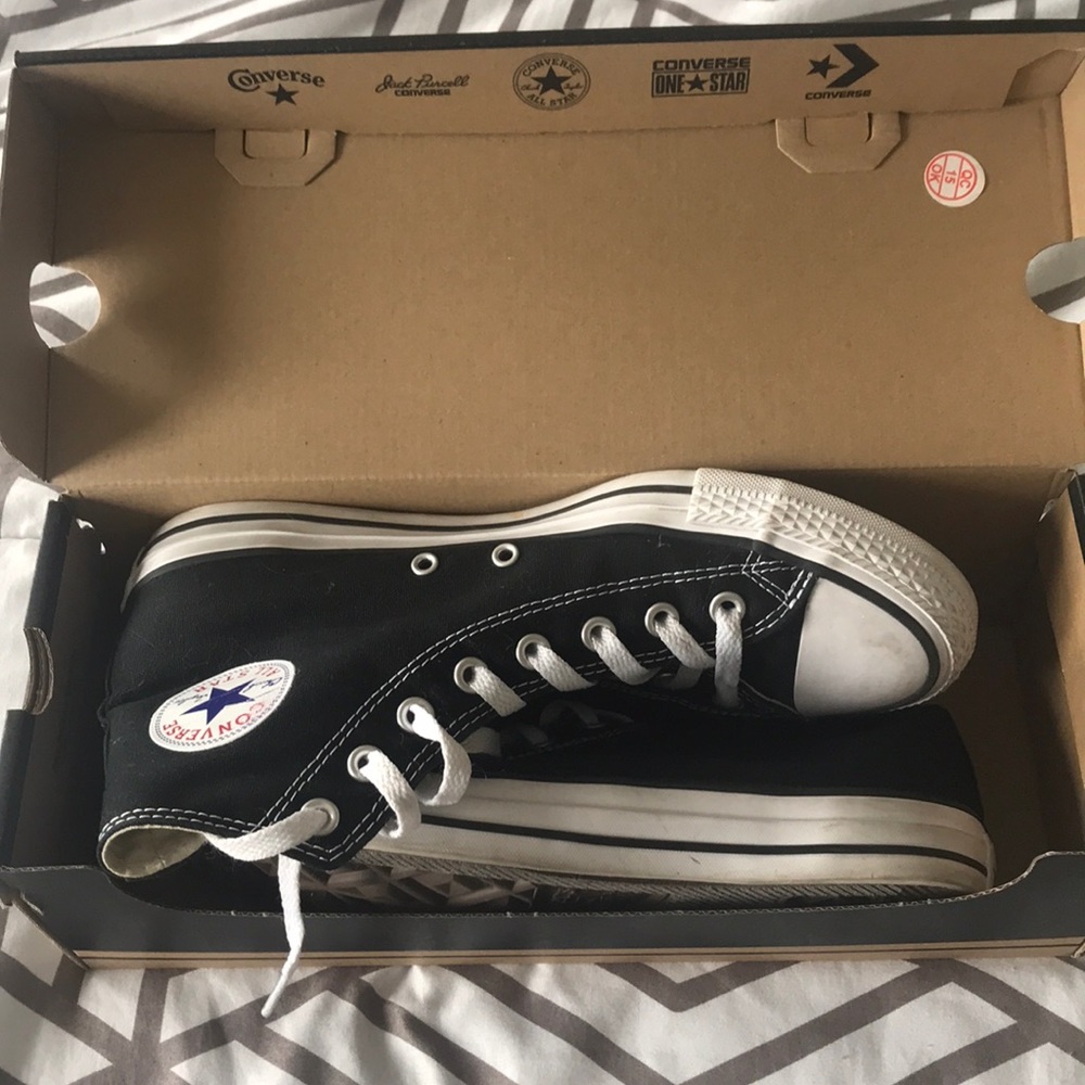 Black high top converse (w10 m8)